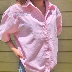 vintage floral detailed button up!